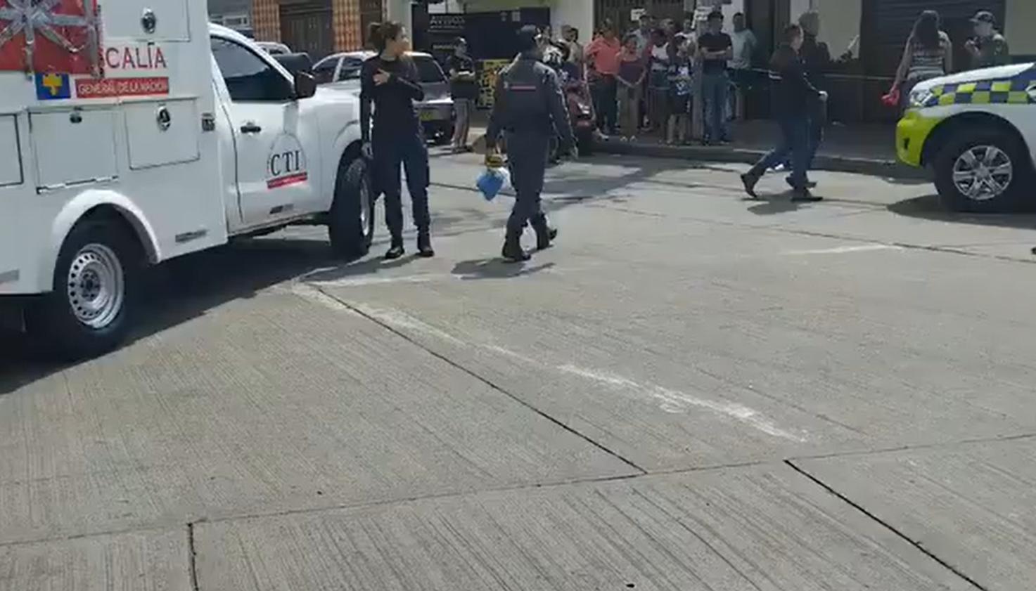 Autoridades llegaron al lugar de los hechos, que ocurrieron en el sur de Cali.