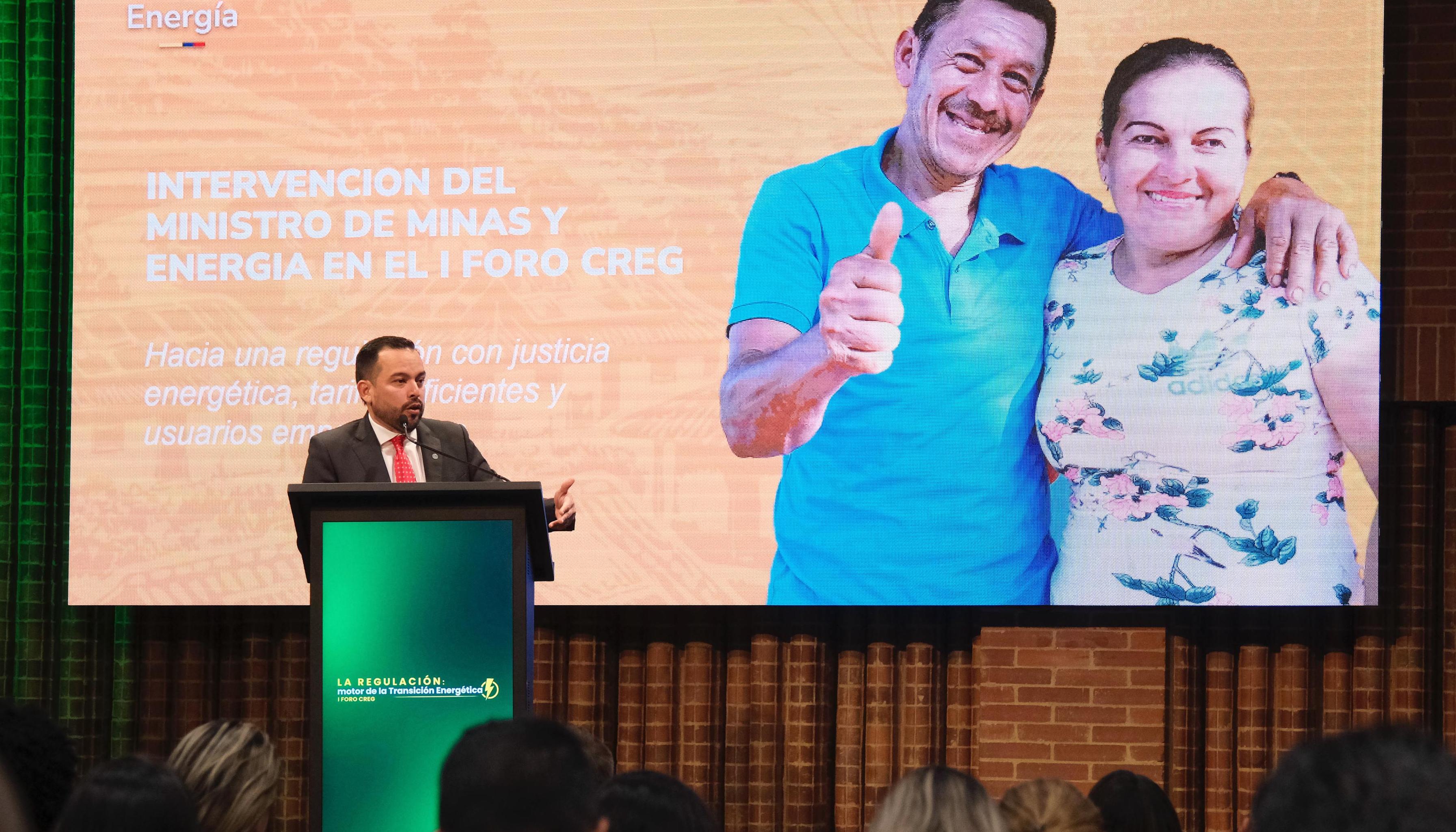 Edwin Palma, Ministro de Minas y Energía.