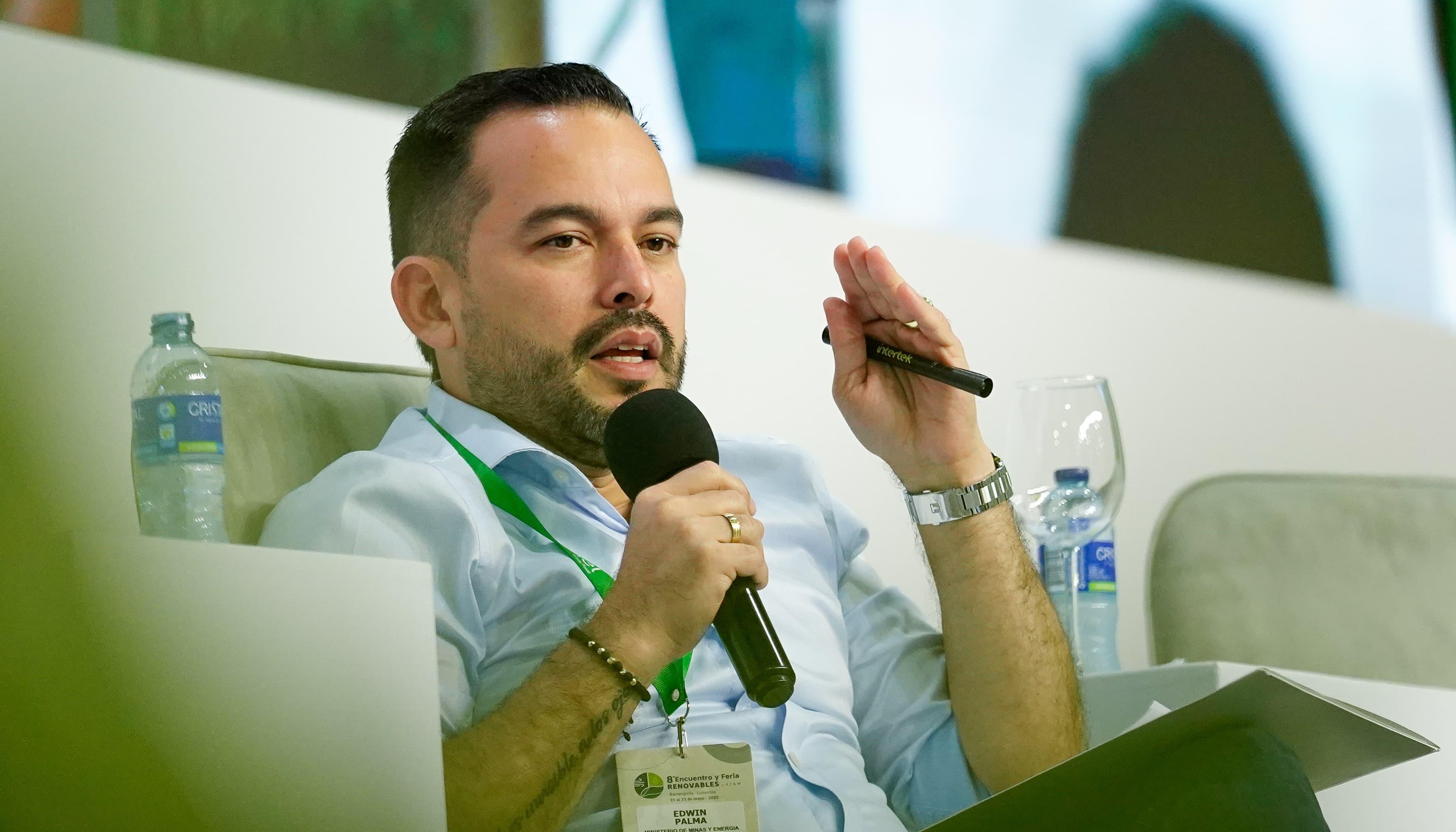 Edwin Palma, Ministro de Minas y Energía.