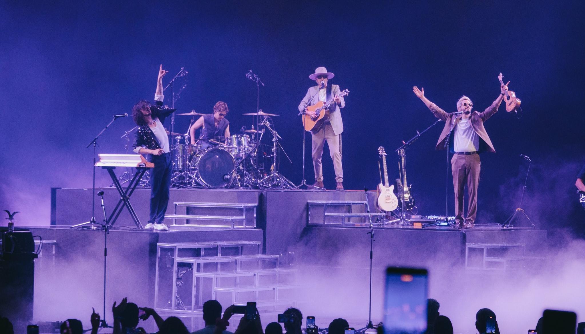 Morat, integrada por Juan Pablo Isaza, Juan Pablo Villamil y los hermanos Simón y Martín Vargas. 