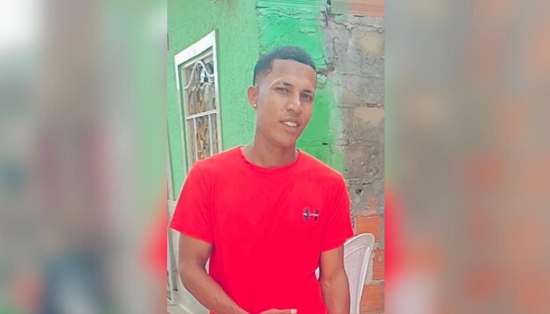 Kevin Andrés De la Rosa Hoyos.