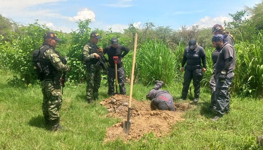CTI de la Fiscalía realizó la diligencia de exhumación del cuerpo de Wilmary. 