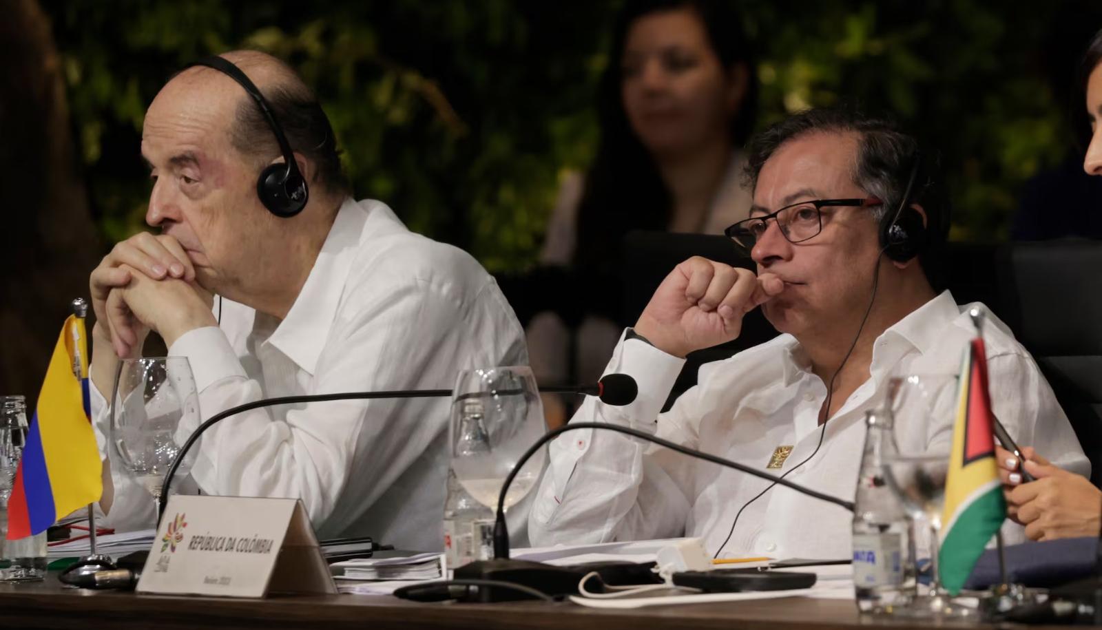 Álvaro Leyva y Gustavo Petro.