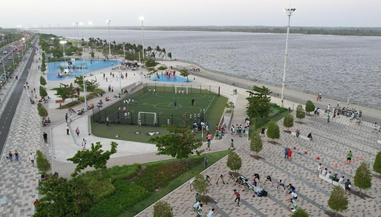 Aspecto del Gran Malecón, en Barranquilla. 