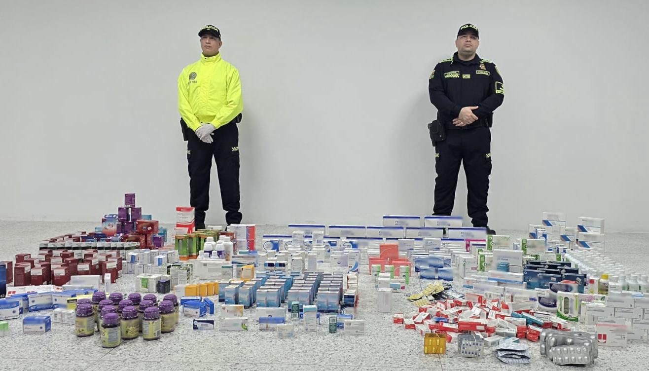 Los medicamentos aprehendidos. 