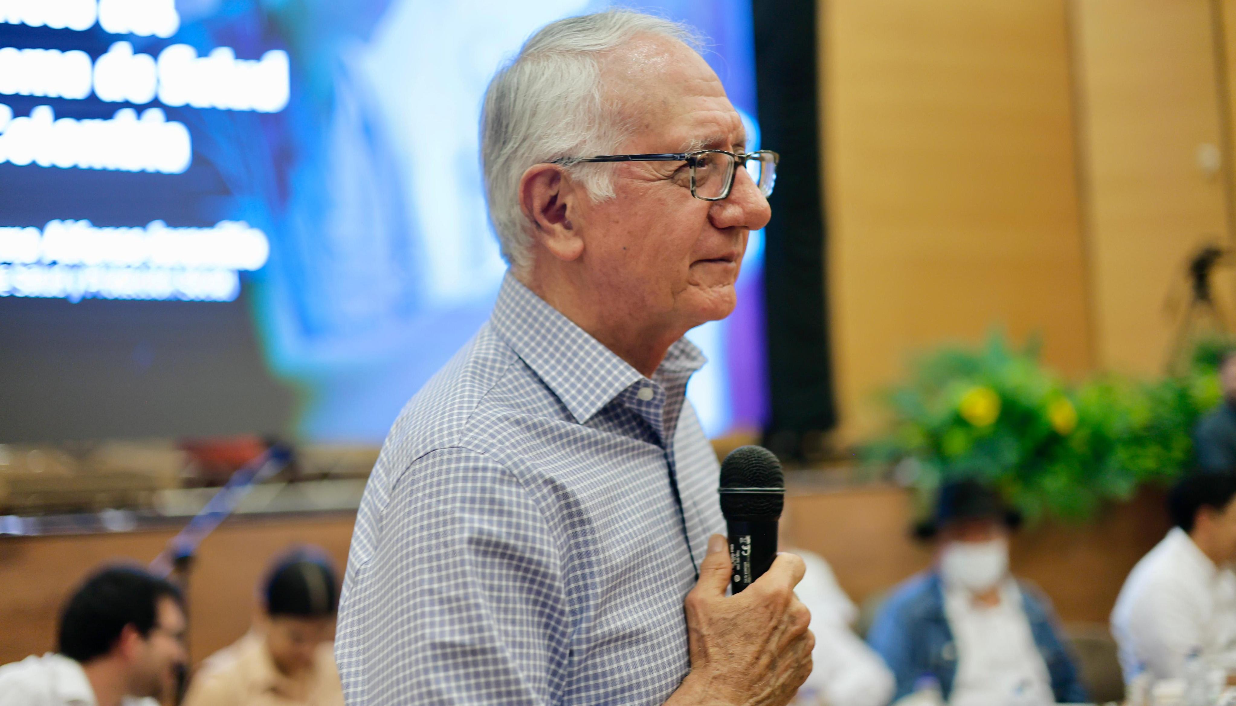 El Ministro de Salud, Guillermo Alfonso Jaramillo.