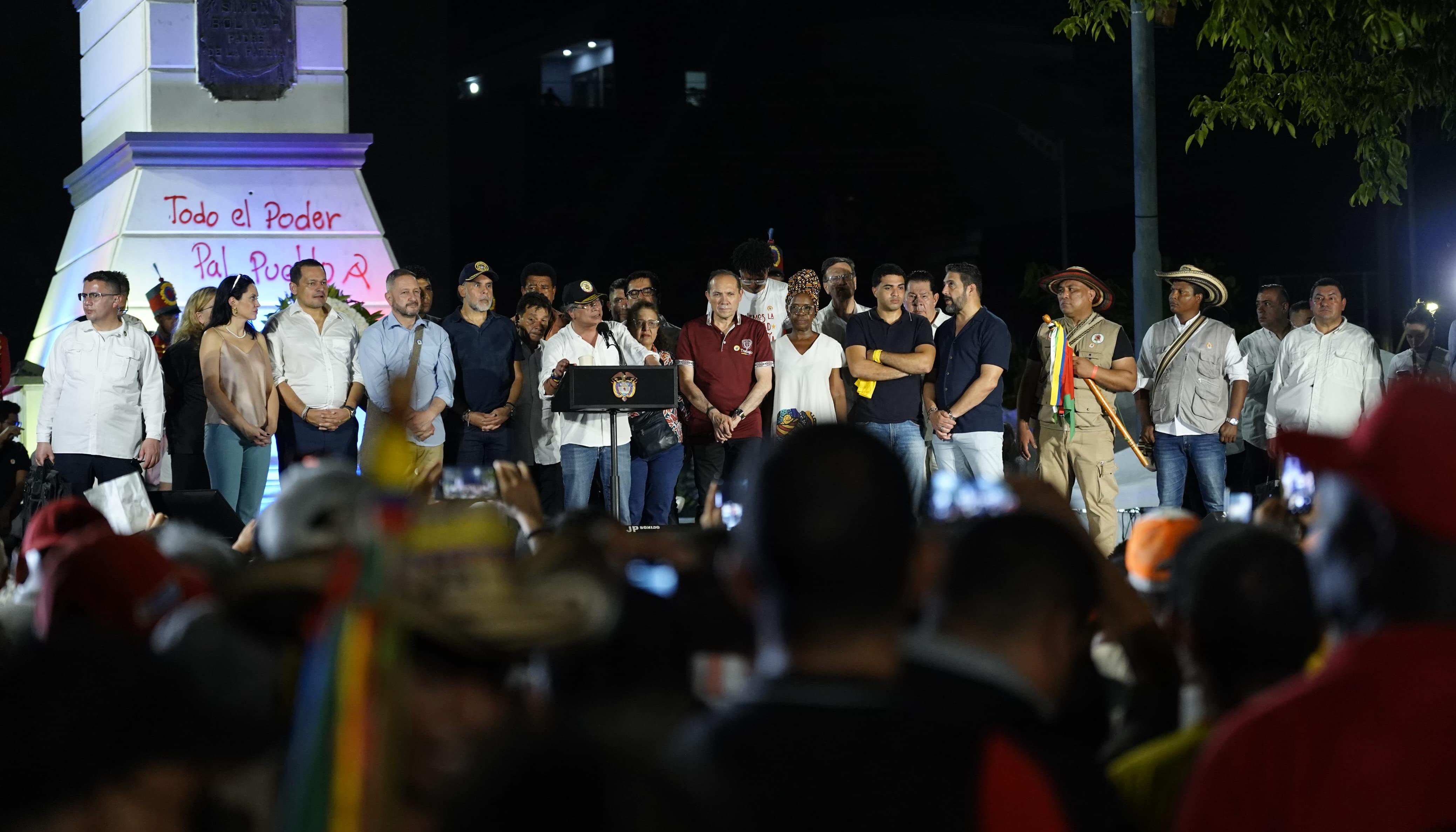 El Presidente Gustavo Petro esta noche en el Paseo Bolívar de Barranquilla. 