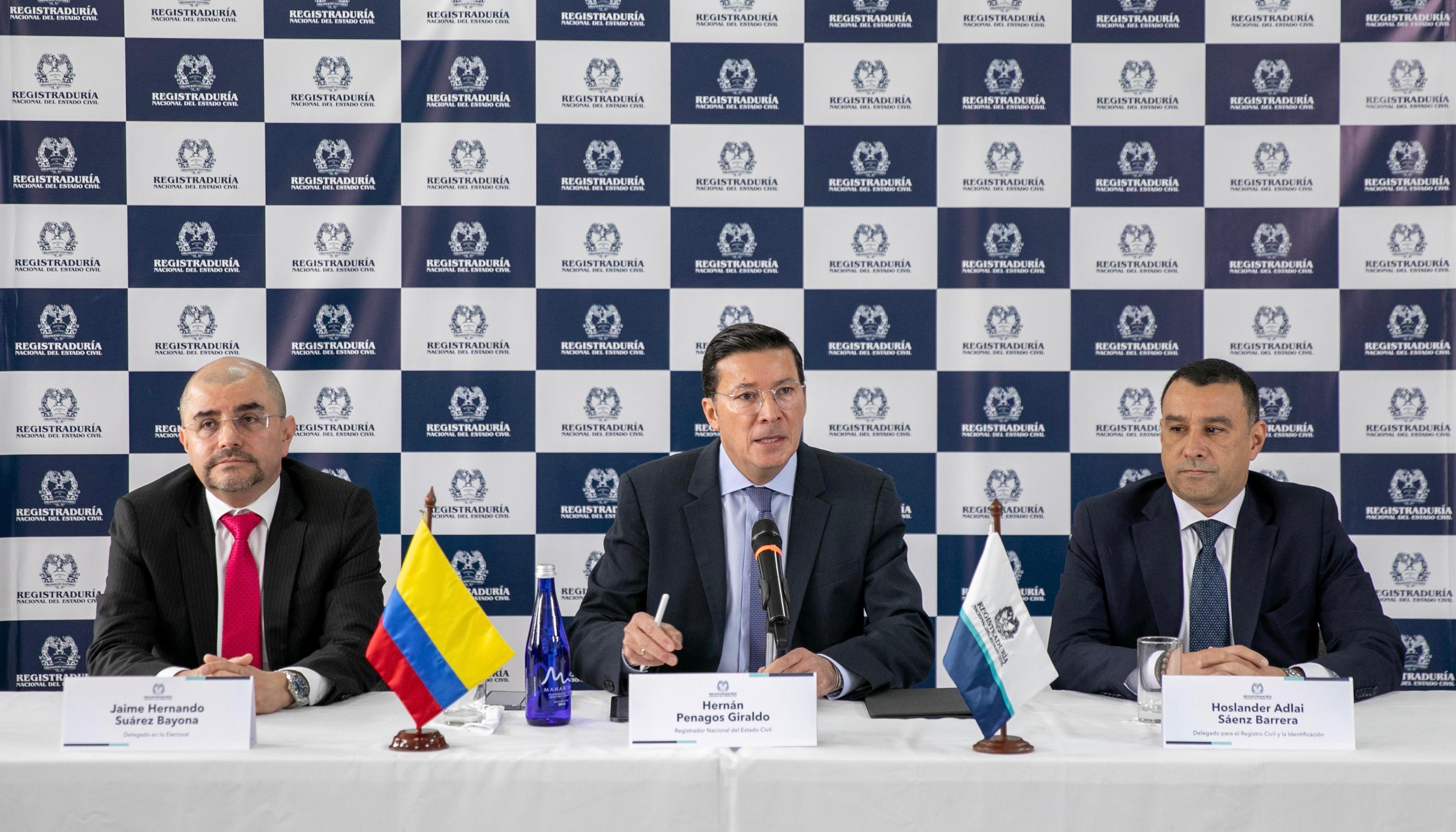 Rueda de prensa de la Registraduría esta mañana.