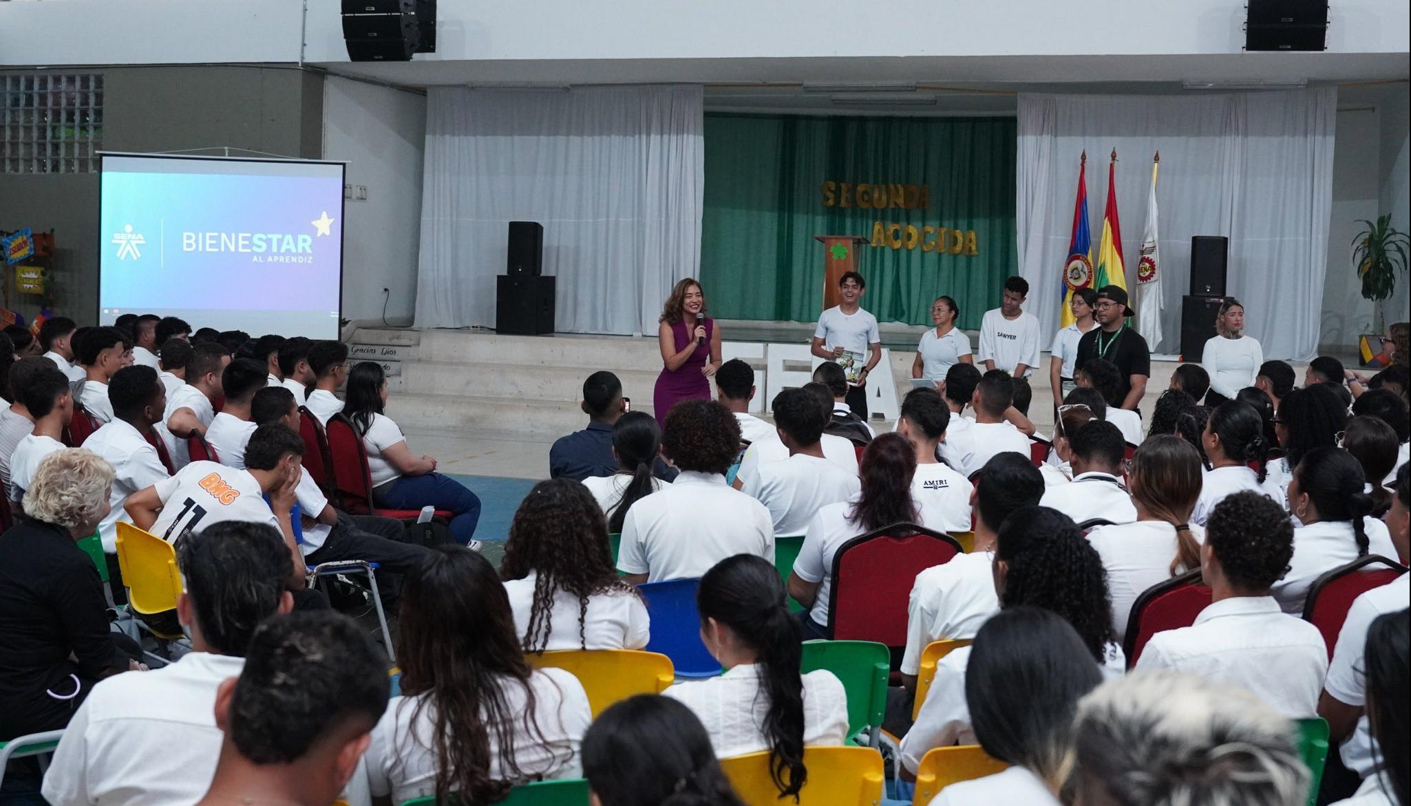 Nuevos estudiantes del Sena Atlántico.