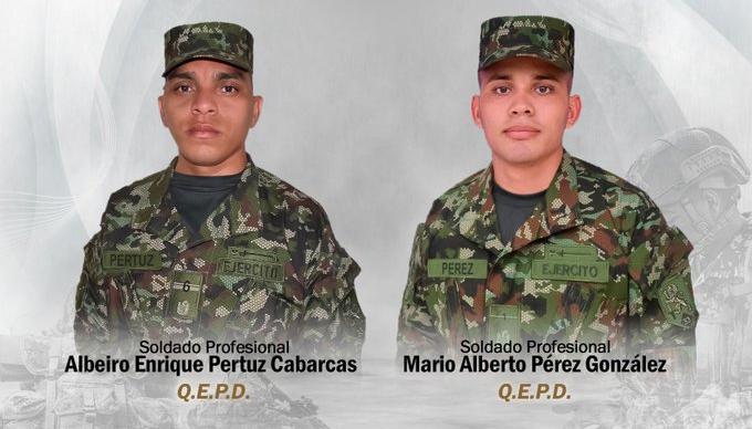 Los dos soldados muertos en la emboscada. 