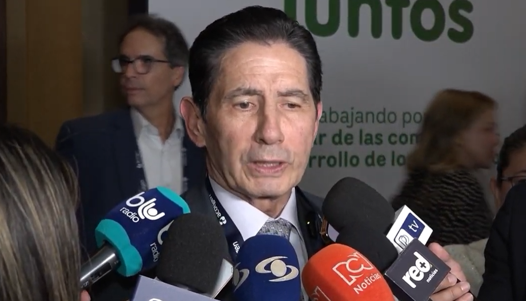 Germán Castro, Contralor Delegado de Minas y Energía.