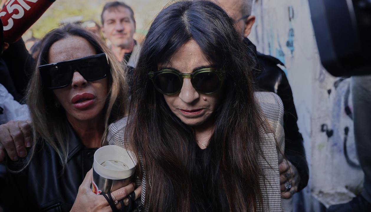 Giannina Maradona a su llegada a los juzgados de San Isidro. 