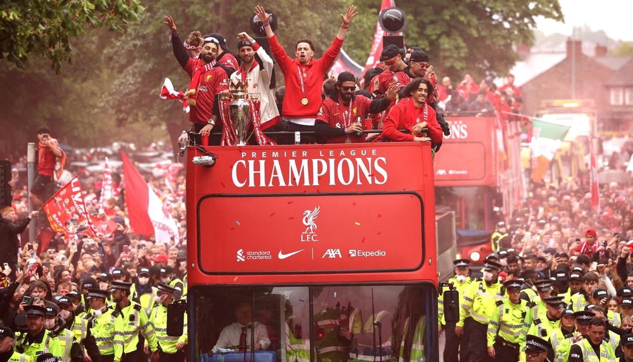 El incidente ocurrió en Water Street durante la celebración del título de la Premier League. 