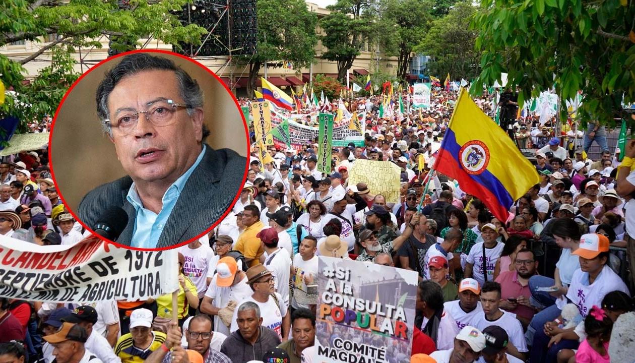 Asistencia masiva en el cabildo popular en Barranquilla. 