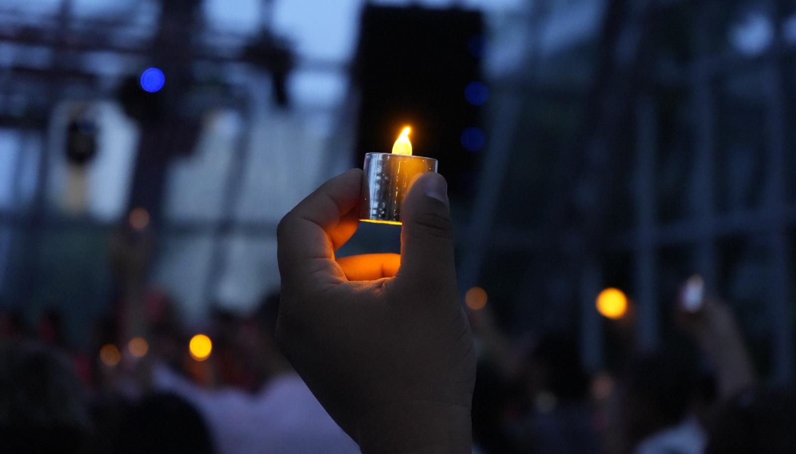 Jornada 'Una luz por la vida', en la Plaza de la Paz