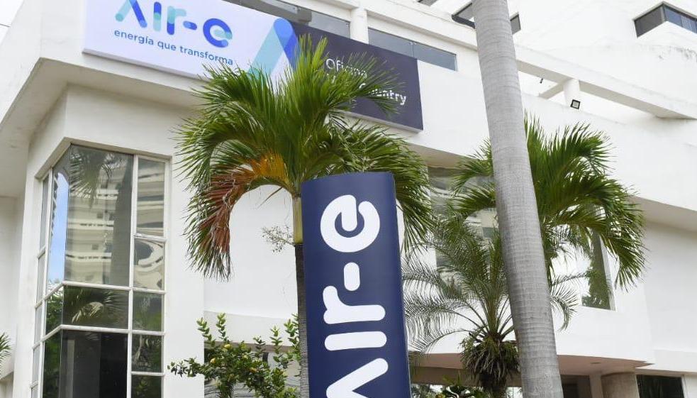 Fachada de oficina de Air-e, Villa Country. 