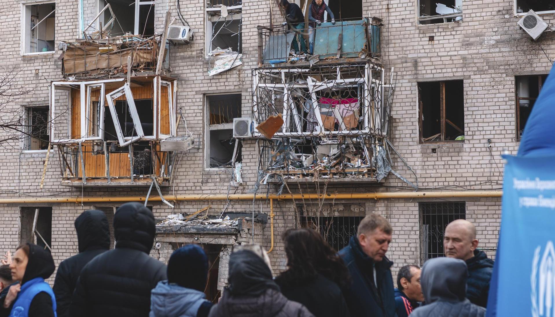 Edificio destruido después de ataque ruso.