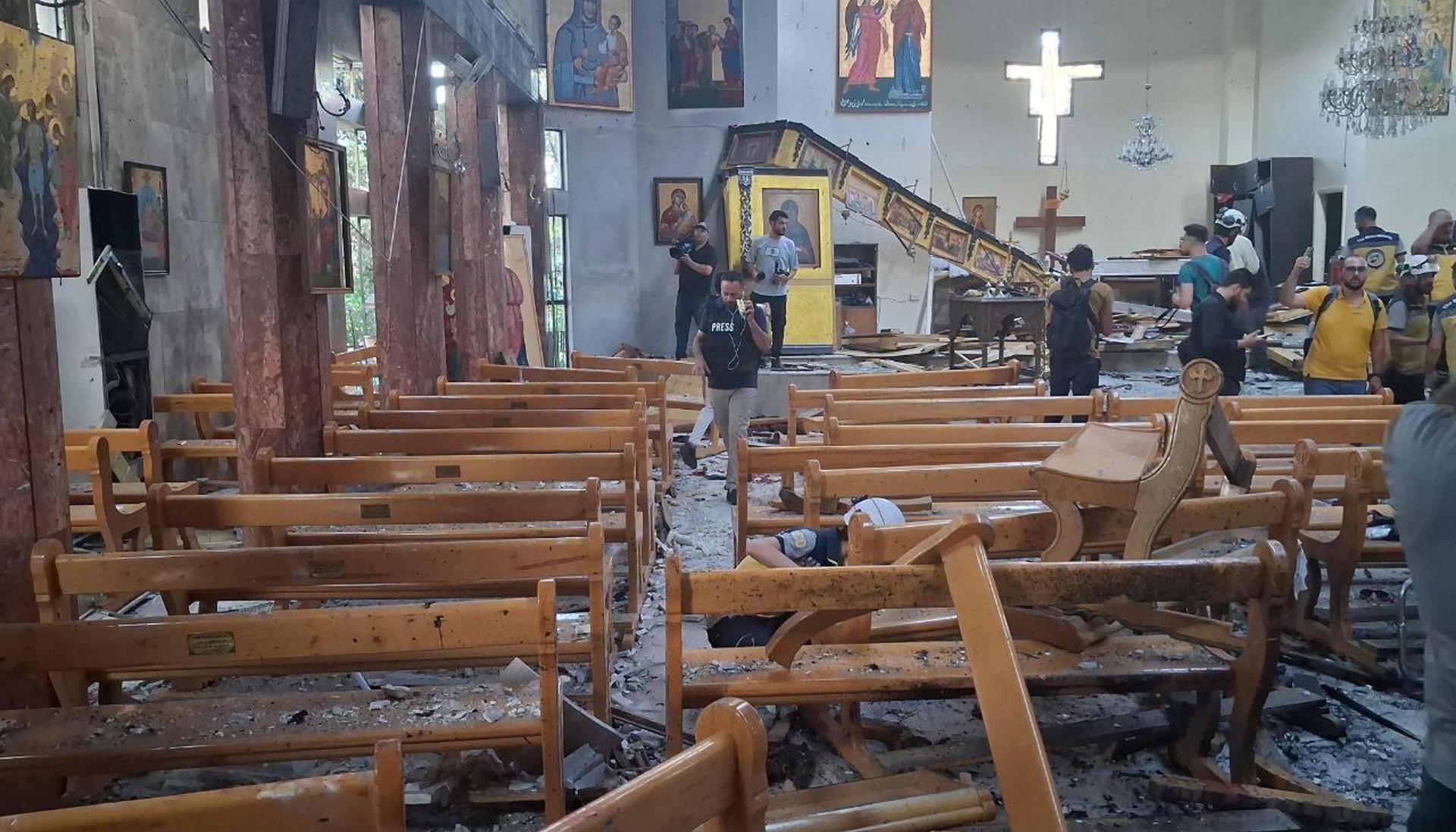 Así quedó la iglesia tras el ataque terrorista. 