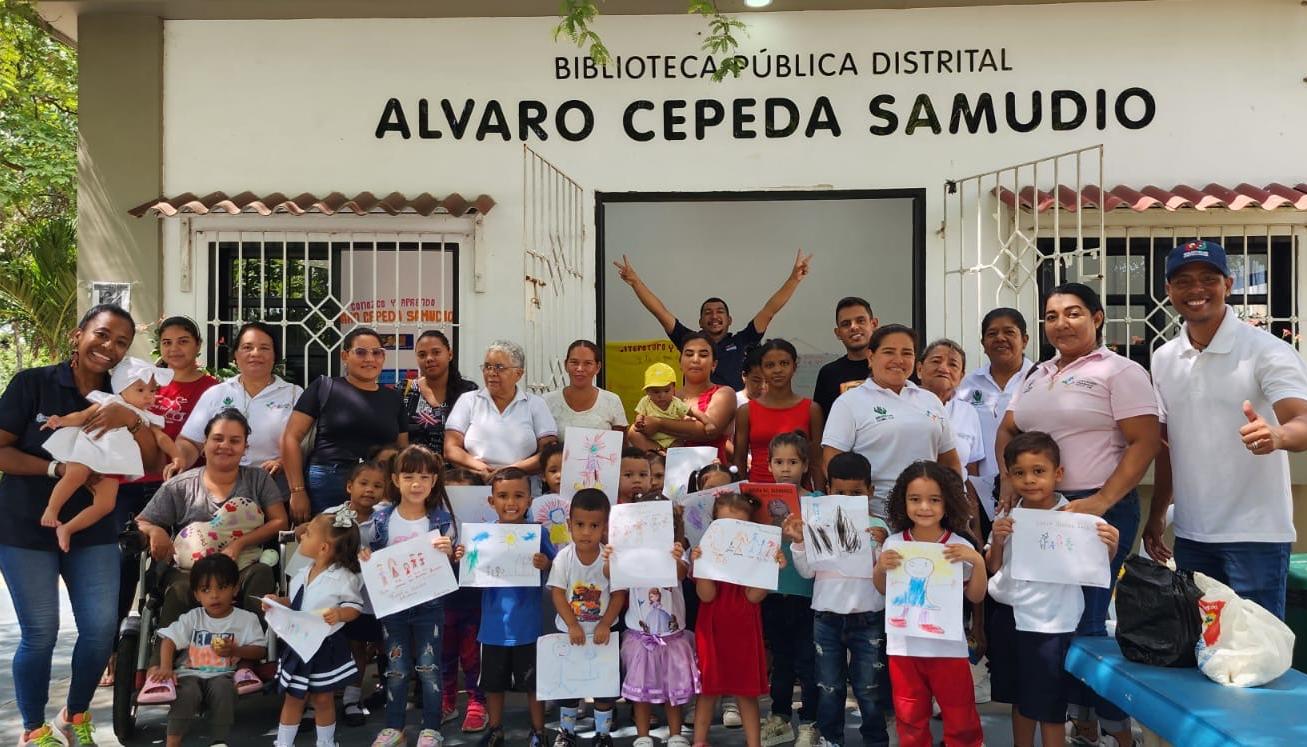 Biblioteca Distrital Pública Álvaro Cepeda Samudio en el barrio San Roque. 