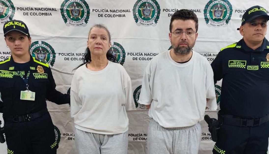 Se encontraban en los EE. UU. desde hace varios años como prófugos de la justicia colombiana.