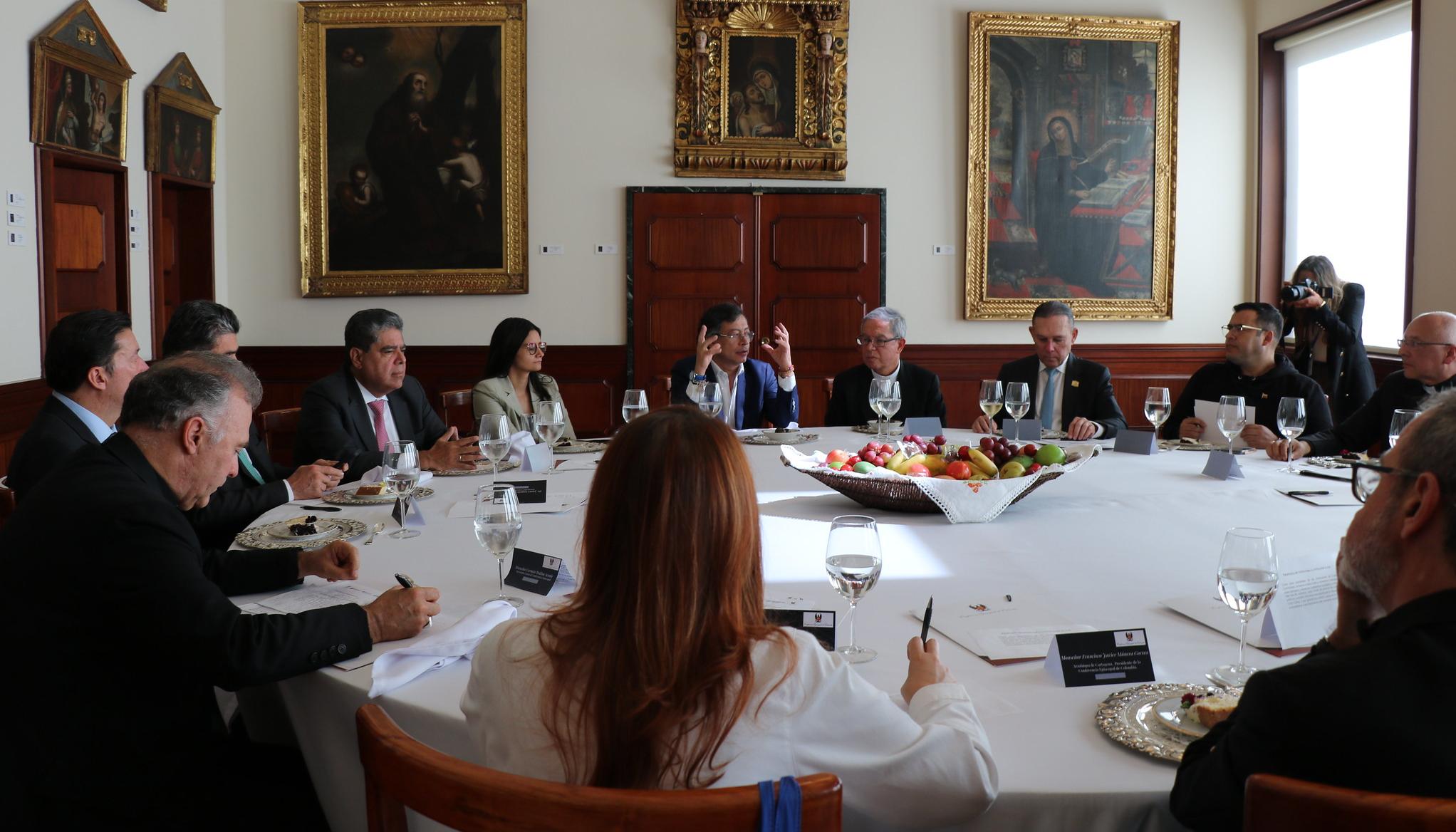 Imagen de la reunión.