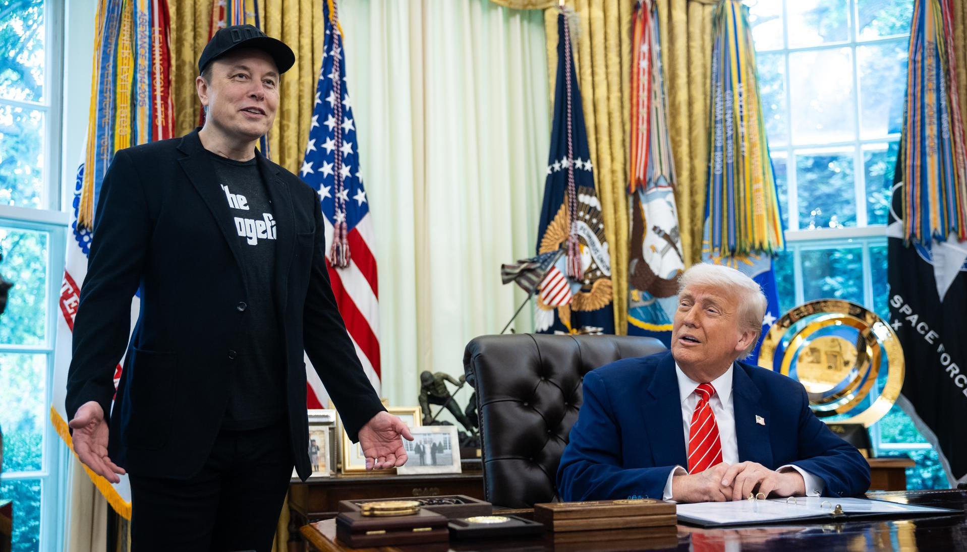 El magnate, Elon Musk y el presidente de EE.UU Donald Trump.