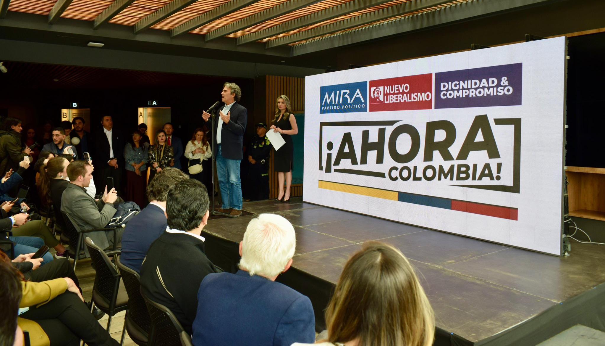 Lanzamiento de la coalición Ahora Colombia.