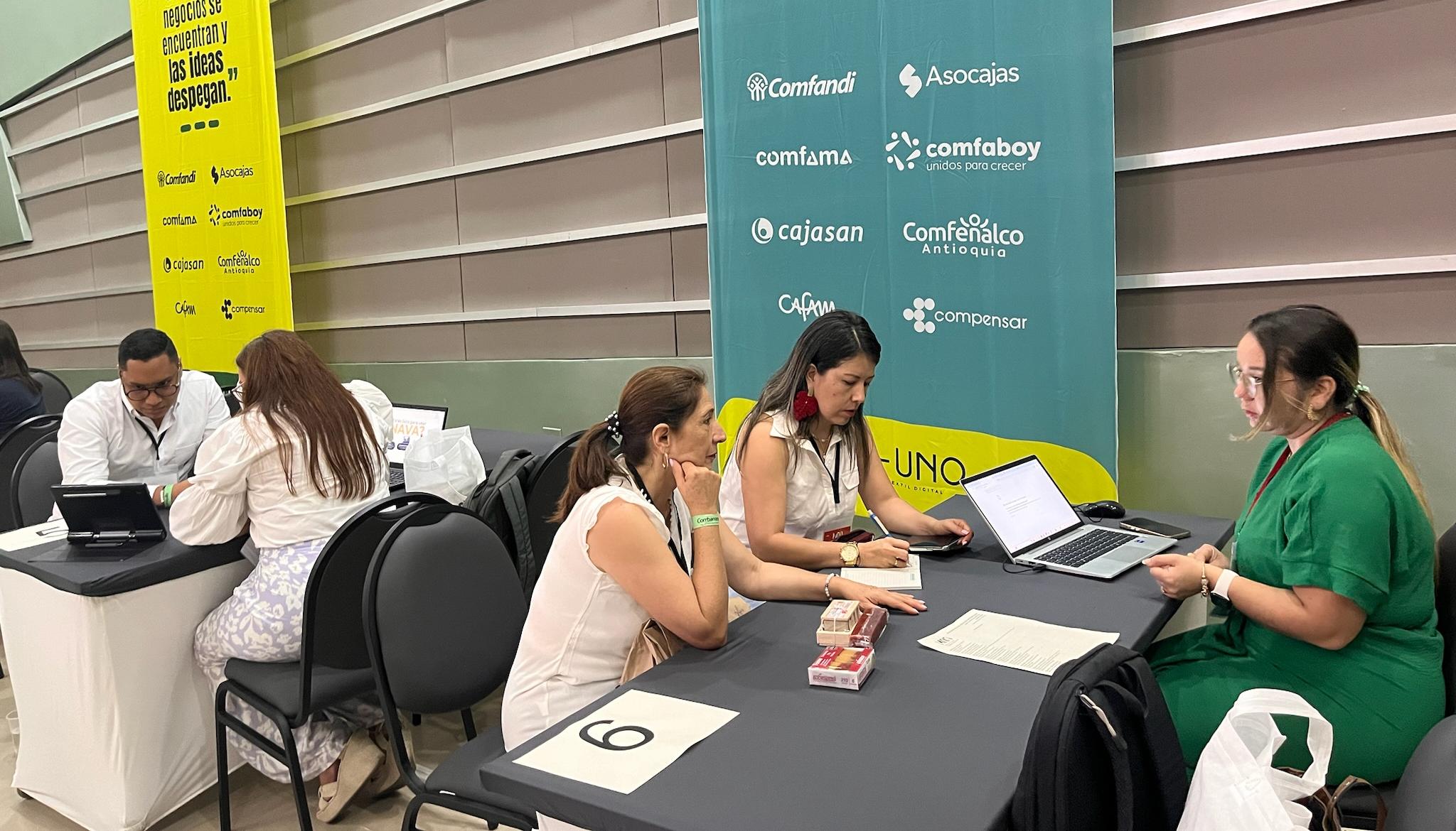 Macrorrueda de negocios en Combarranquilla Country. 