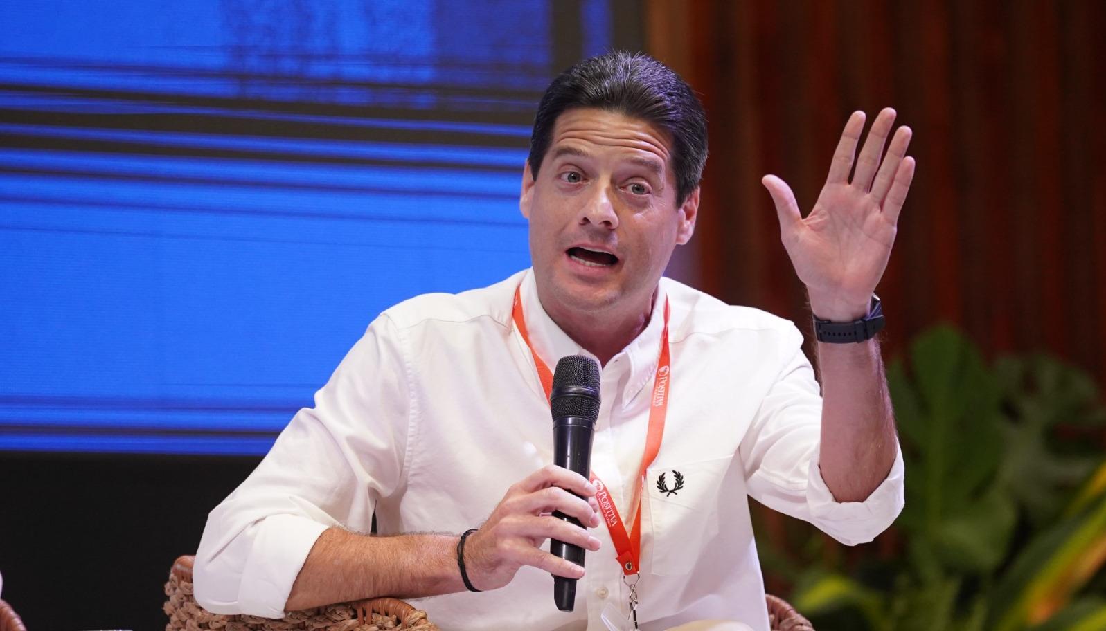 El senador Mauricio Gómez.