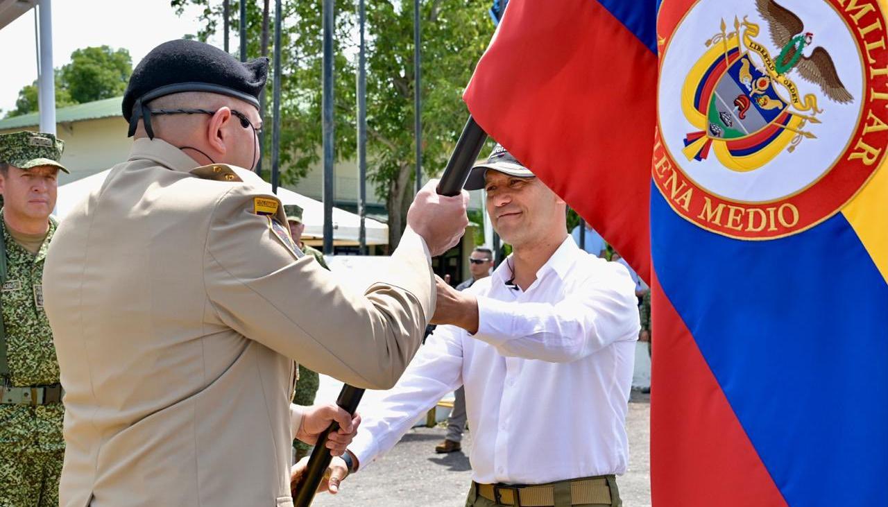 Pedro Sánchez, ministro de Defensa