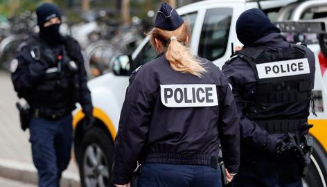 La Policía francesa en operativo. 