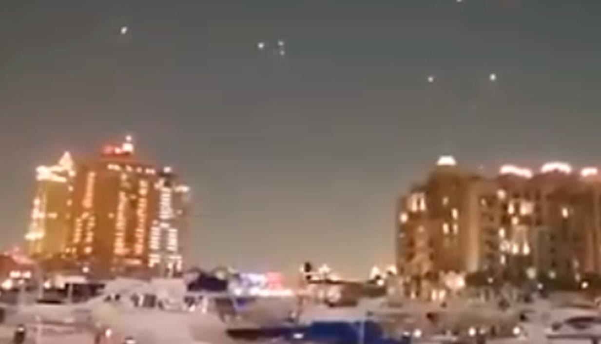 Misiles de Irán en el cielo de Qatar. 