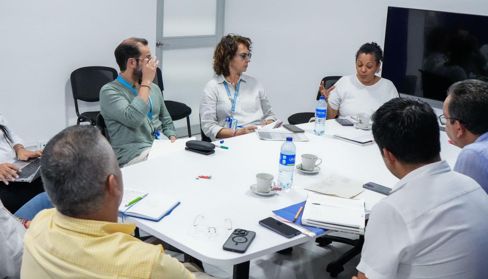 Reunión entre  la JEP y autoridades del Cesar y La Guajira.