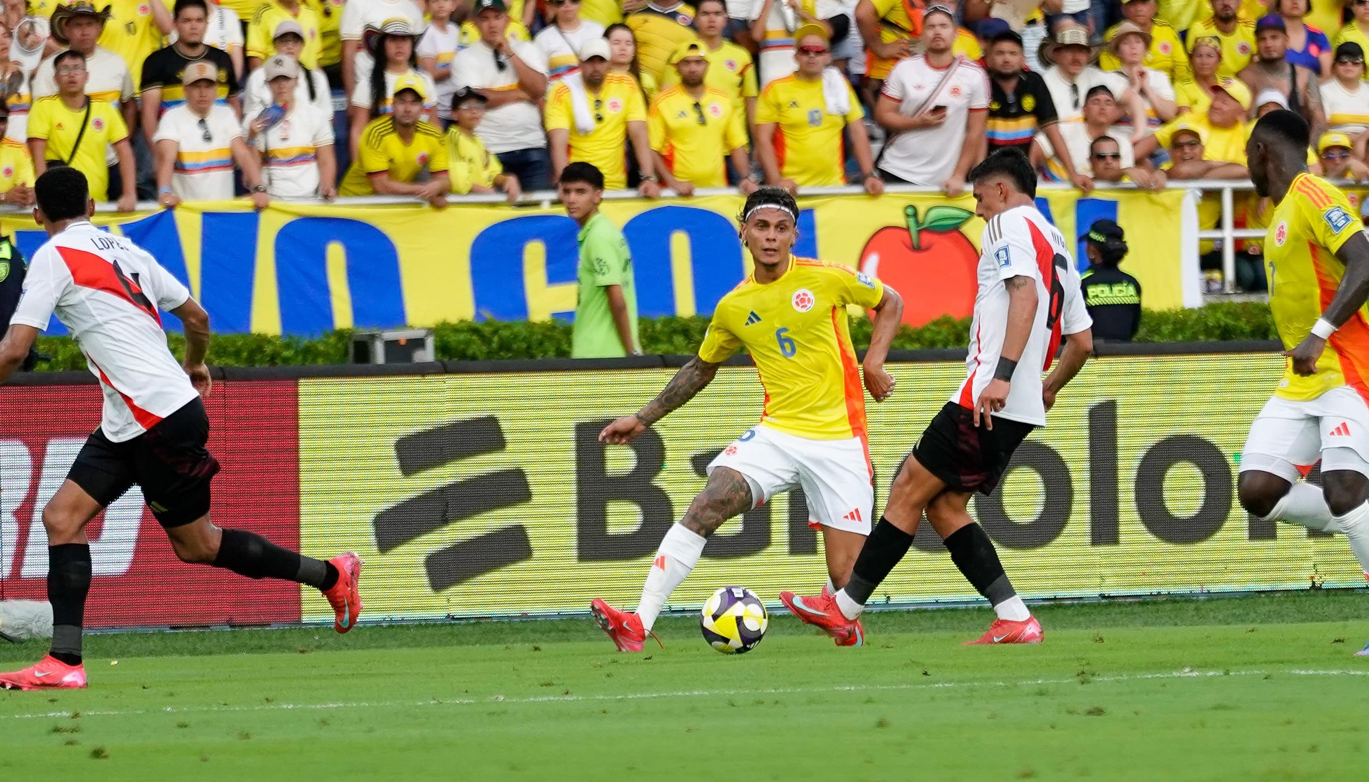 Richard Ríos, volante de la Selección Colombia.