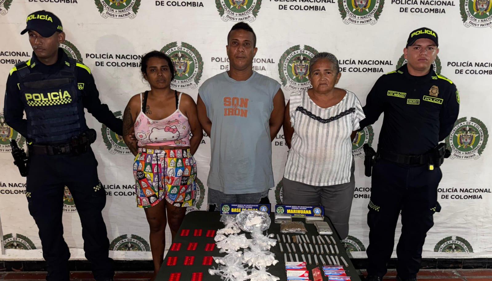 Vera Elvira Fontalvo Rodríguez, Fernando Escobar Osorio y Rebeca Cecilia Ochoa Villareal.