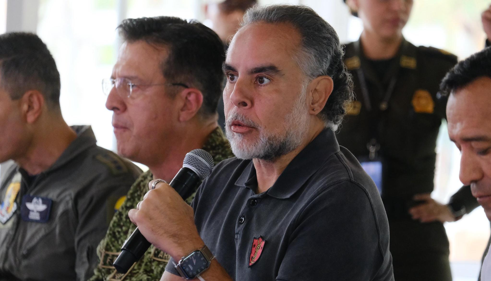 Armando Benedetti, ministro del Interior. 