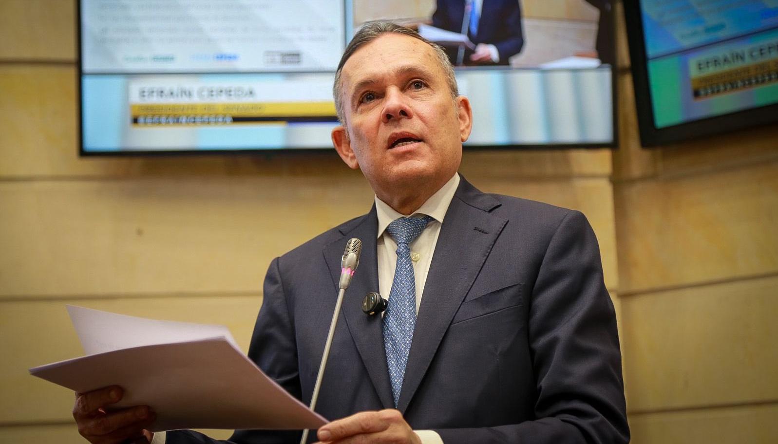 Efraín Cepeda, presidente del Senado de la República. 
