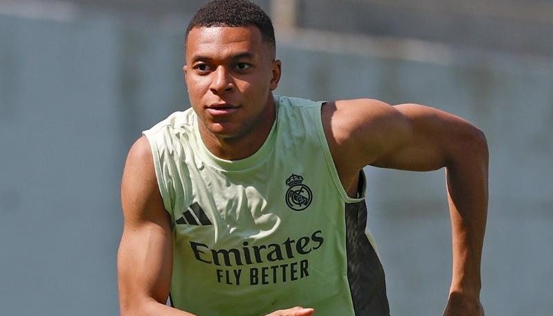 Kylian Mbappé no viajó con el resto del plantel a Charlotte. 
