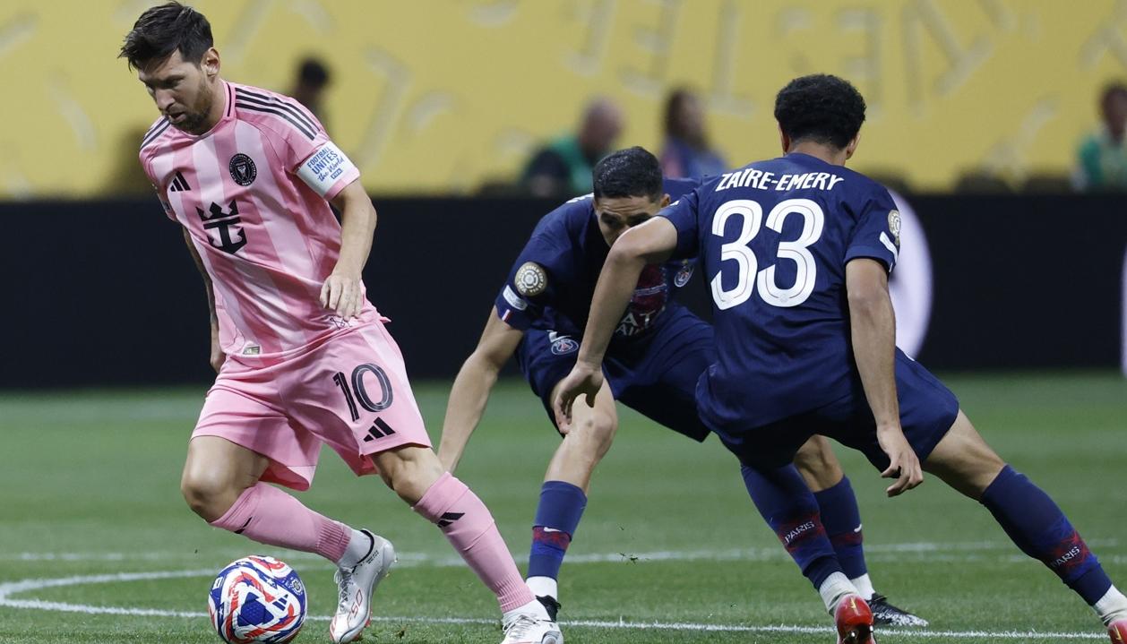 El argentino Lionel Messi durante el partido contra el PSG. 