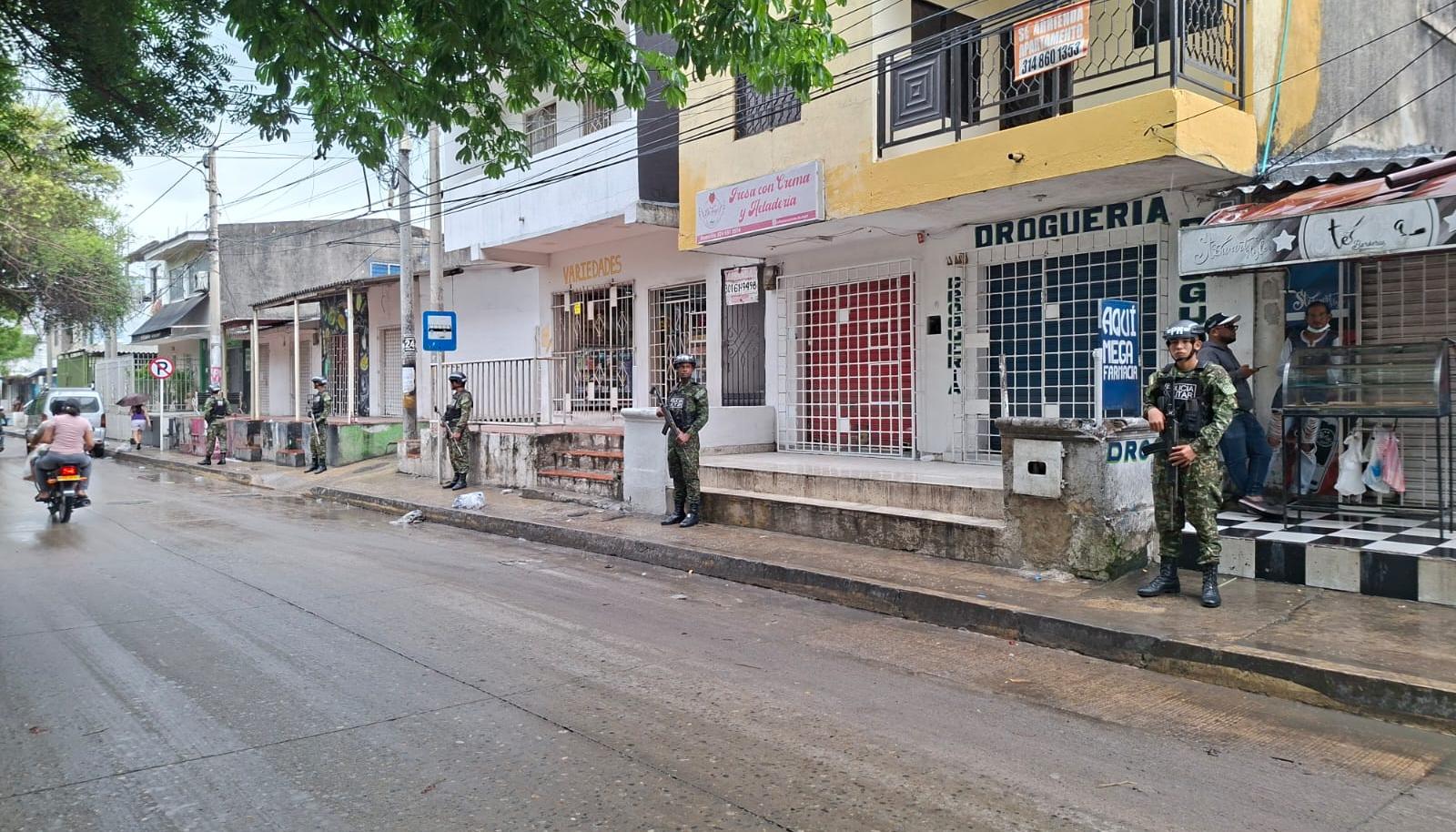 Presencia de militares en las calles de Soledad. 