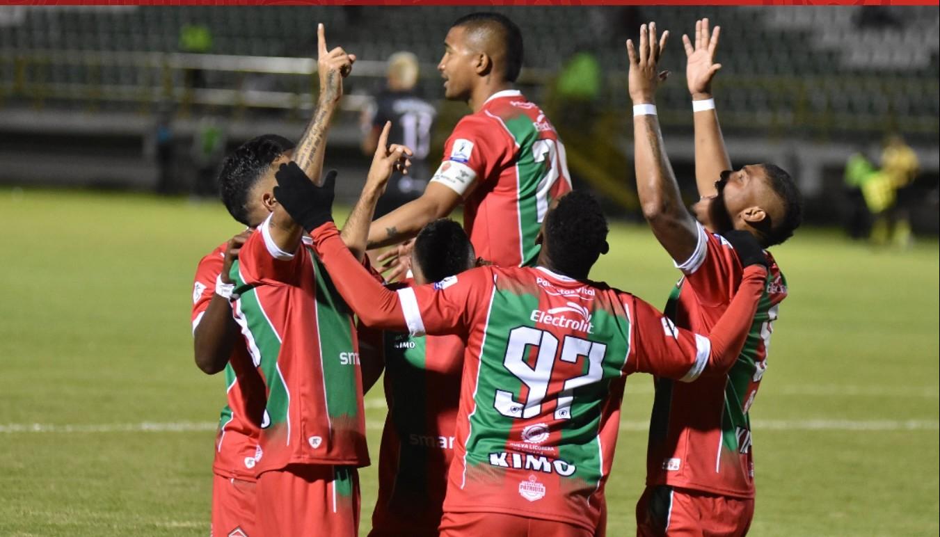Patriotas avanzó a la final tras derrotar 3-2 al Cúcuta, en la última fecha de los cuadrangulares. 