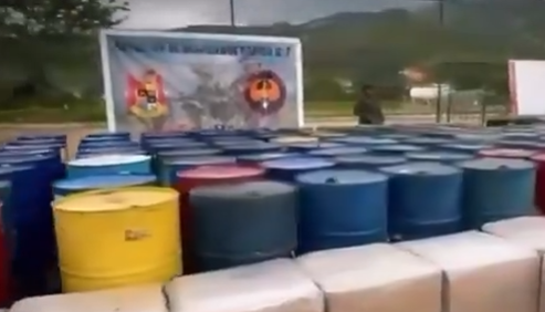 Químico para cocaína decomisado.