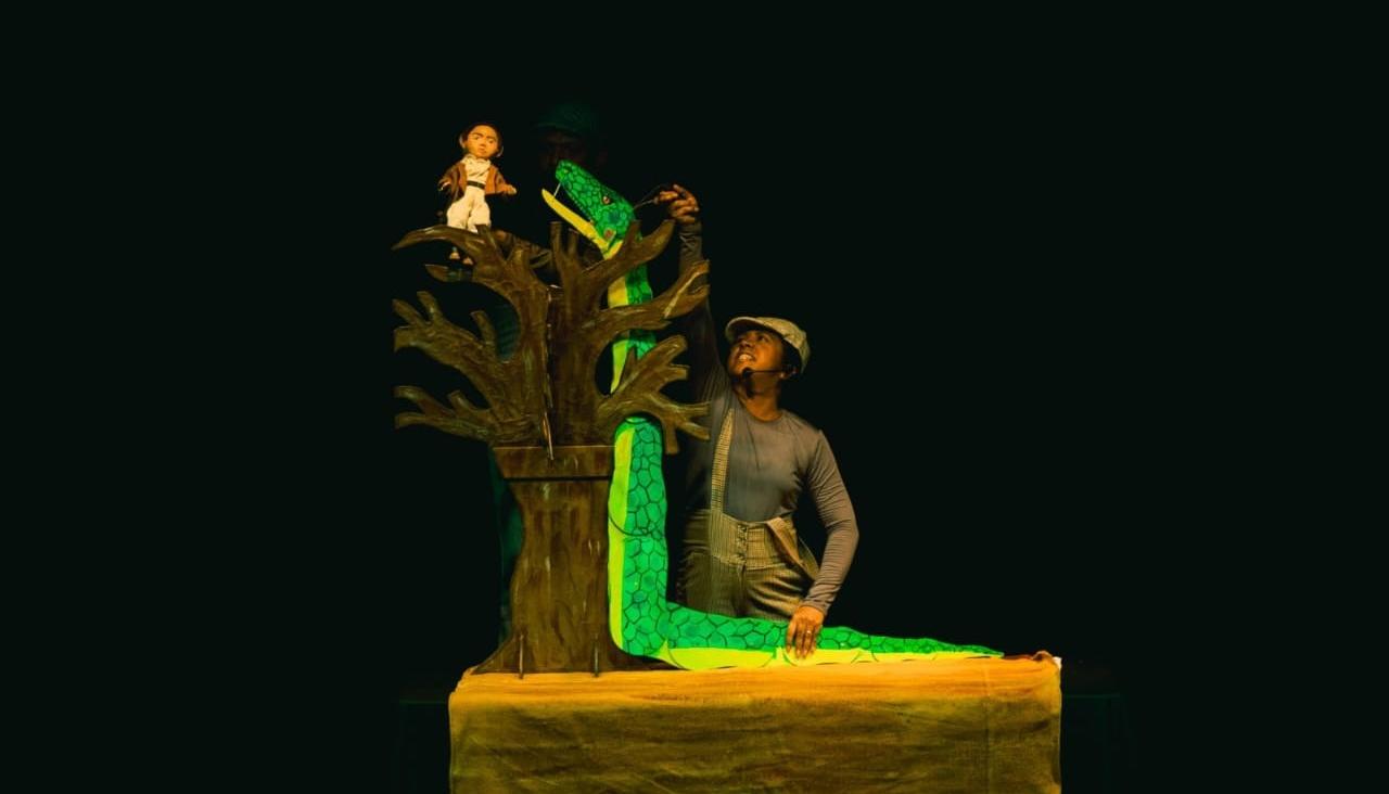 Obra de títeres 'El viaje de Julio'. 