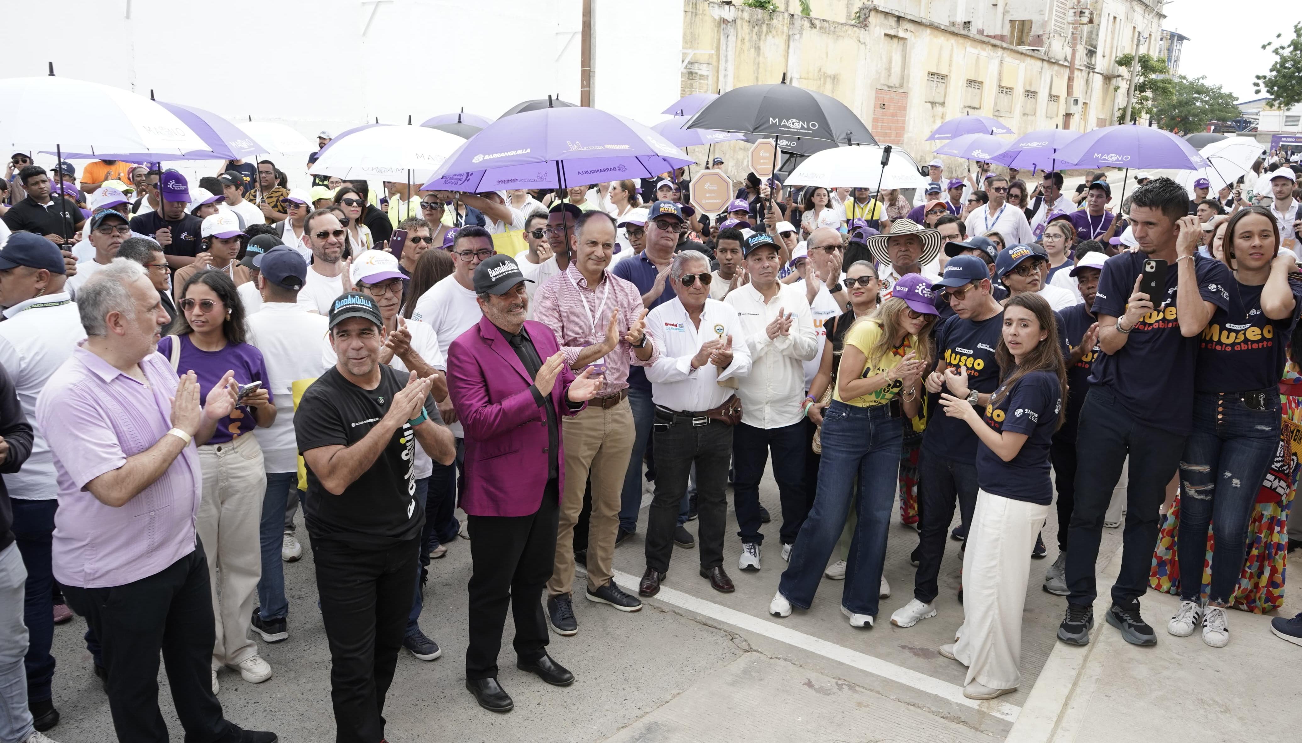 Alex Char y delegaciones del Foro de la OCDE.