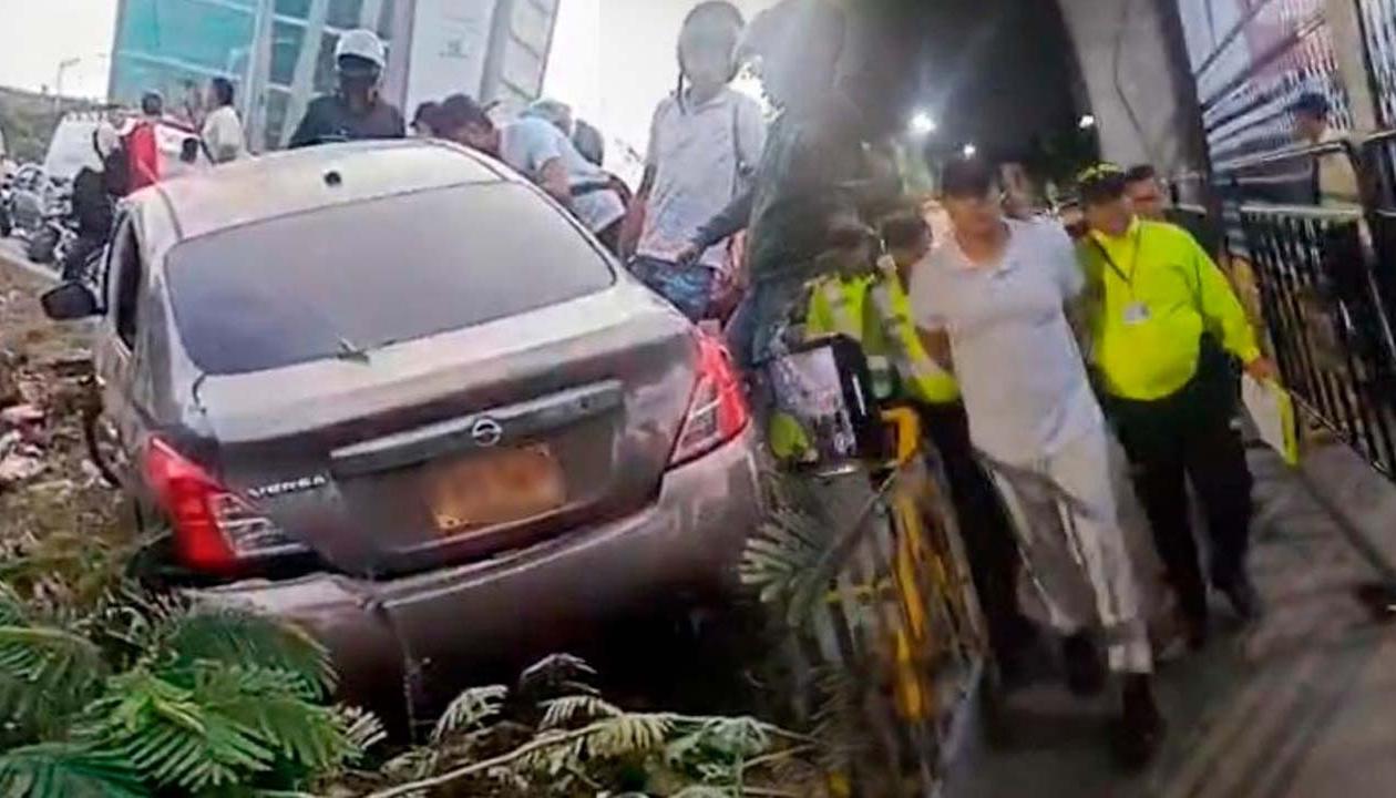 Lugar del accidente y momento de la entrega de Edwin Cataño Guevara.