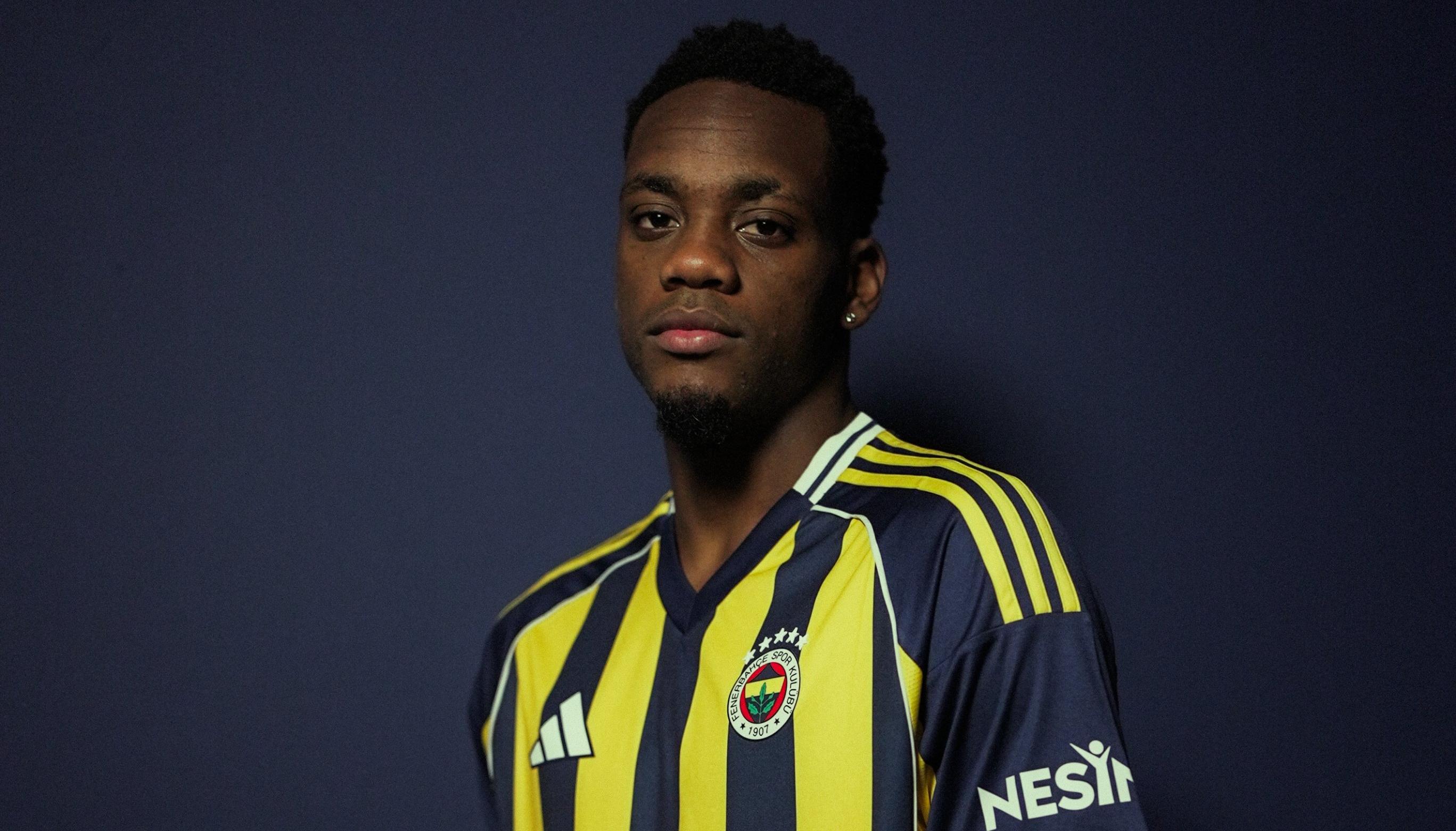 Jhon Durán, nuevo jugador del Fenerbahçe.