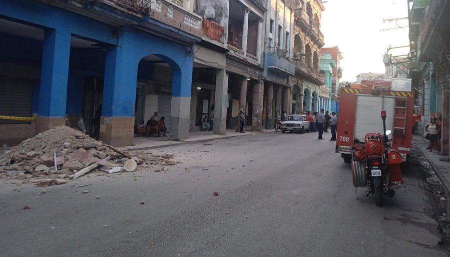 Derrumbe de edificio en La Habana Vieja.