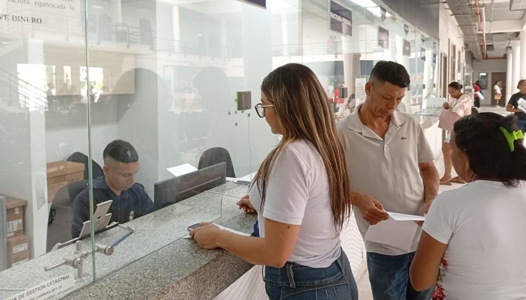 Oficina de Impuestos de Soledad.