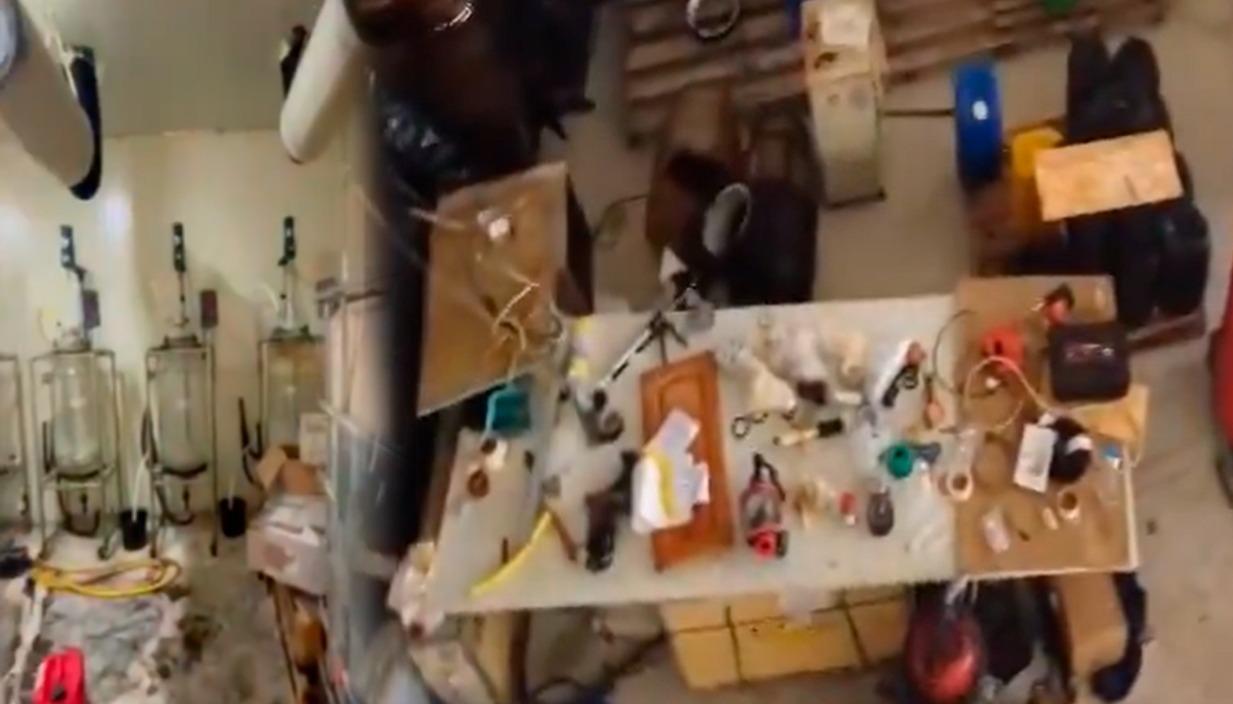 Laboratorio de drogas desmantelado.