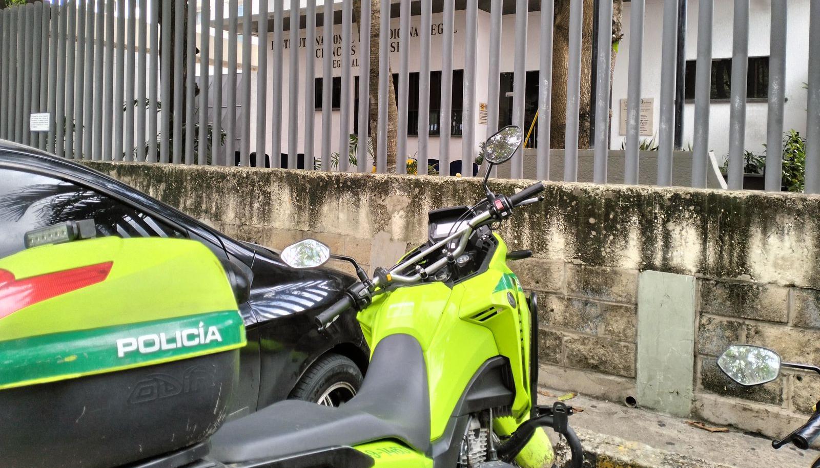 El cuerpo de Devis De Jesús Vega Lara fue trasladado a Medicina Legal. 